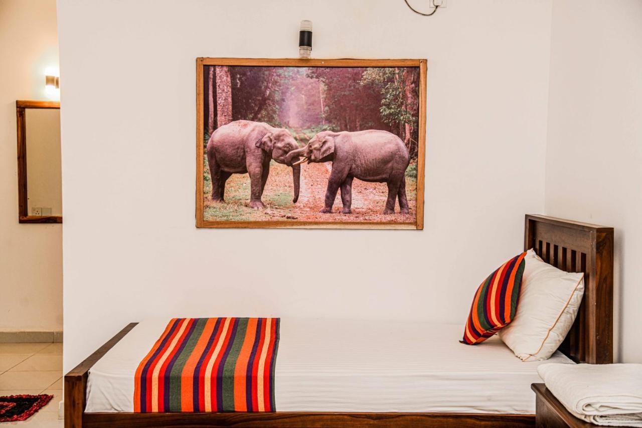 Best Safari House Udawalawe Dış mekan fotoğraf